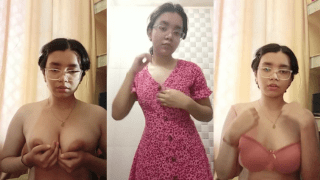 Innocent Girl Presses Boobs and Sticks Tongue on Live Call
